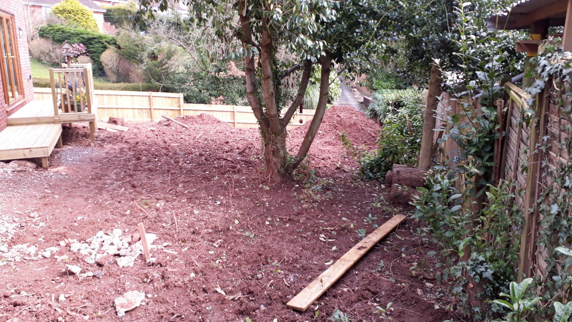 Alison Bockh Garden Design and Landscaping - North Devon - Steep drop to lower garden